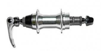 JY752
